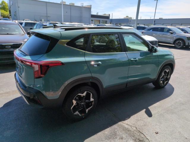 new 2026 Kia Seltos car, priced at $27,101