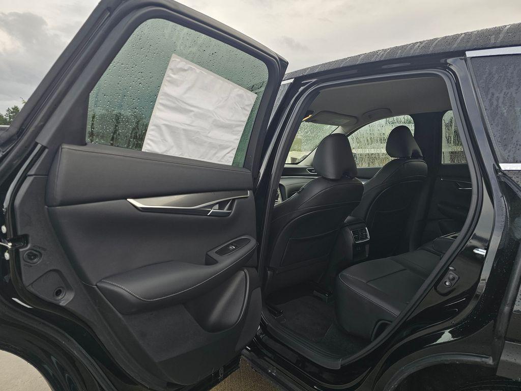 new 2025 INFINITI QX50 car, priced at $39,585