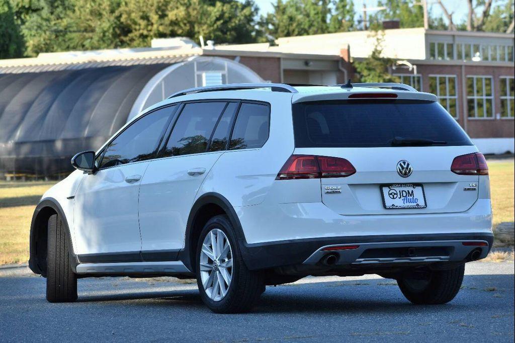 used 2017 Volkswagen Golf Alltrack car, priced at $11,495