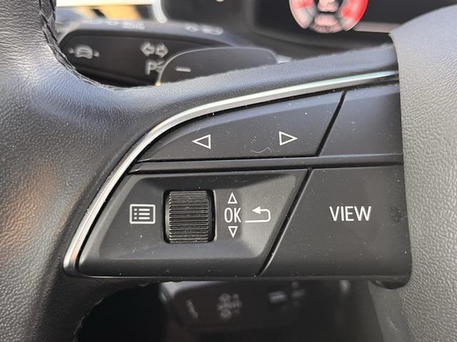 used 2023 Audi Q7 car, priced at $30,995