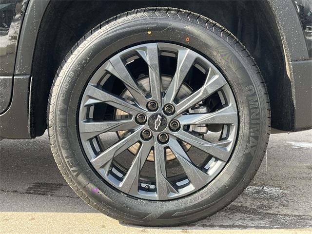 used 2023 Chevrolet Traverse car, priced at $31,555