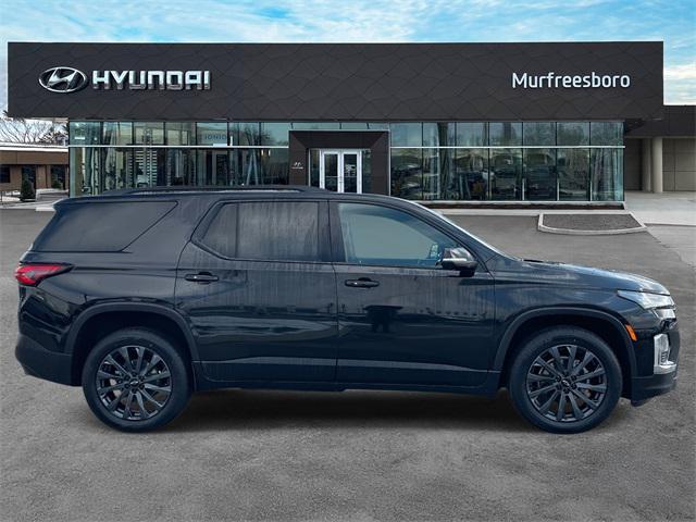 used 2023 Chevrolet Traverse car, priced at $31,555
