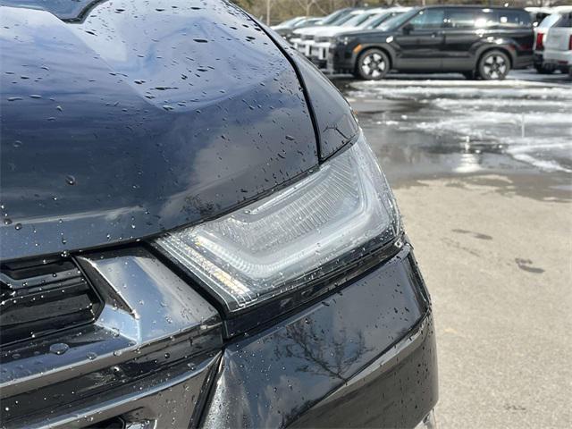 used 2023 Chevrolet Traverse car, priced at $31,555