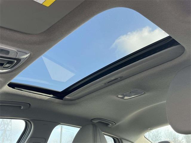 used 2025 Hyundai Elantra car, priced at $21,559