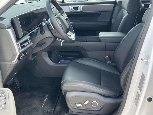 used 2025 Hyundai Santa Fe car, priced at $33,879