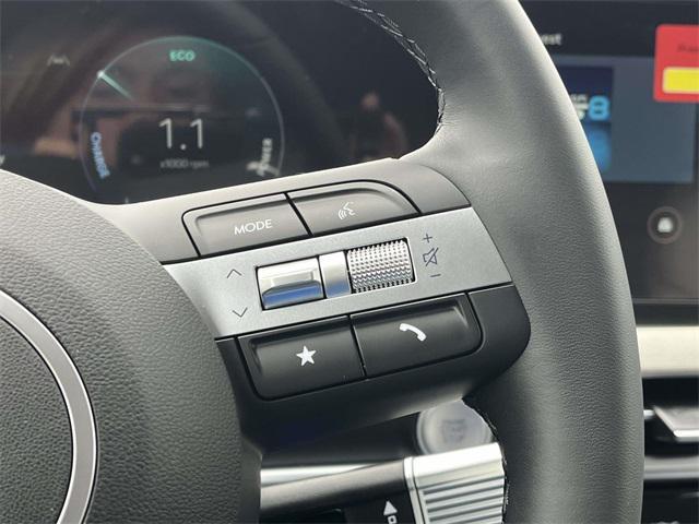 new 2026 Hyundai TUCSON Hybrid car, priced at $33,914