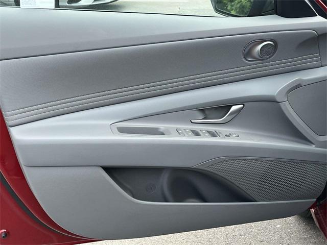 new 2025 Hyundai Elantra car, priced at $22,591