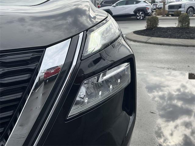 used 2022 Nissan Rogue car, priced at $16,164