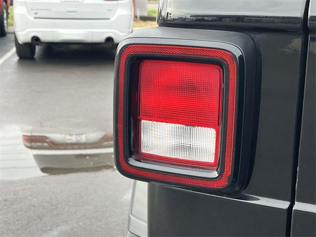 used 2019 Jeep Wrangler Unlimited car, priced at $17,952