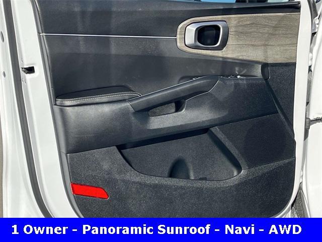 used 2023 Kia Sorento car, priced at $27,221