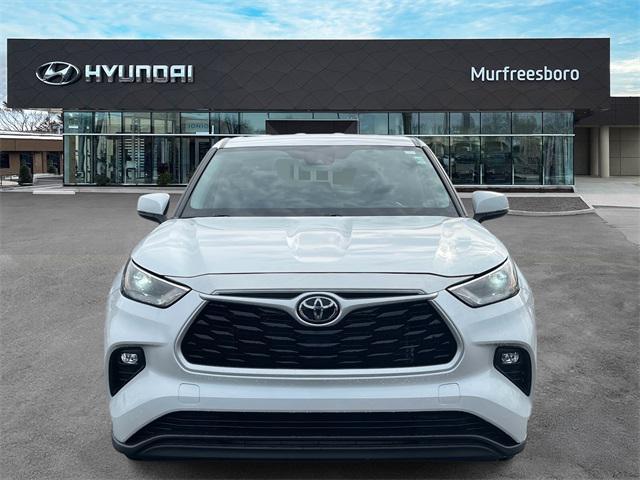 used 2023 Toyota Highlander car, priced at $31,169