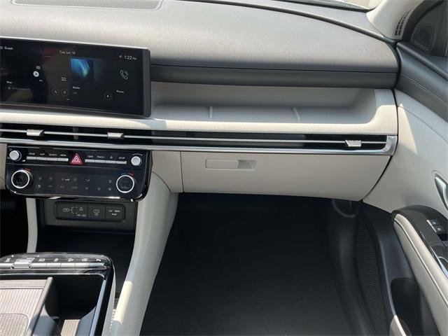 new 2025 Hyundai Tucson car, priced at $37,147