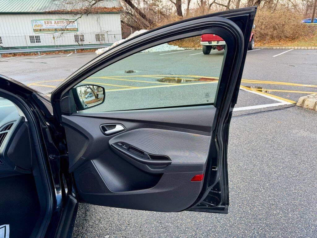 used 2014 Ford Focus car, priced at $6,995