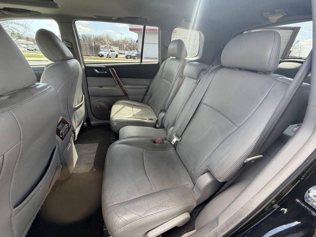 used 2012 Toyota Highlander car, priced at $10,495