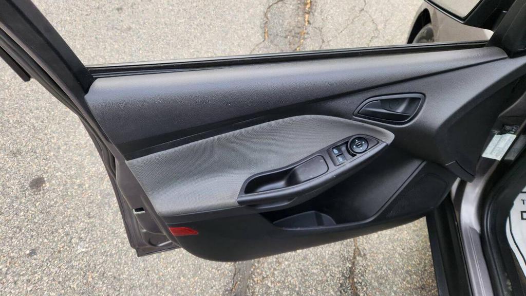 used 2014 Ford Focus car, priced at $5,995