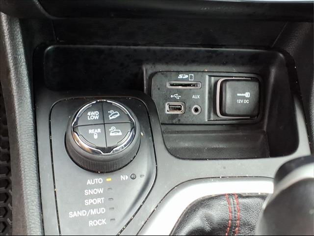 used 2016 Jeep Cherokee car, priced at $11,999