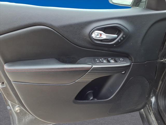 used 2016 Jeep Cherokee car, priced at $11,999