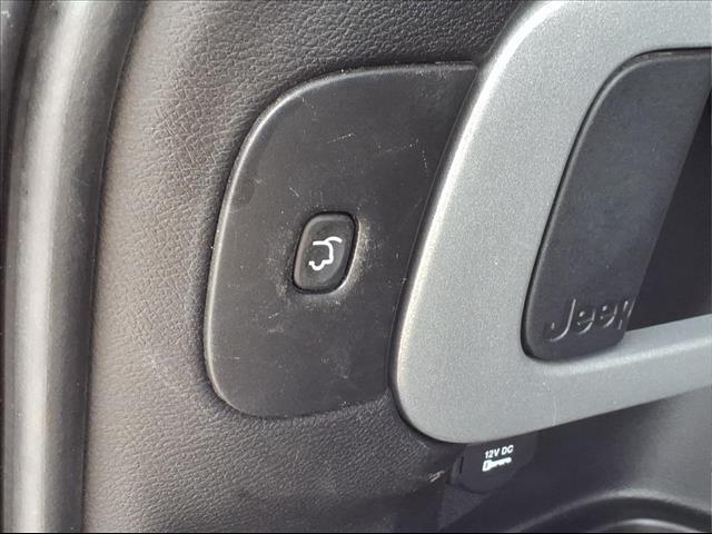 used 2016 Jeep Cherokee car, priced at $11,999