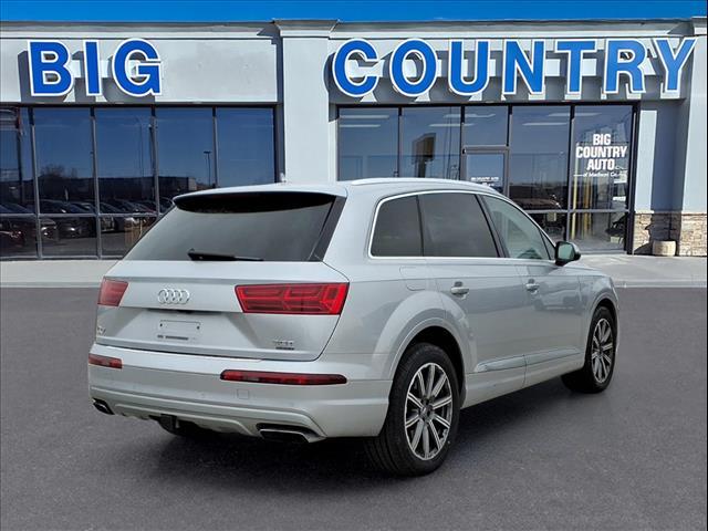 used 2018 Audi Q7 car, priced at $19,267