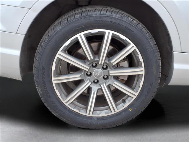 used 2018 Audi Q7 car, priced at $19,267