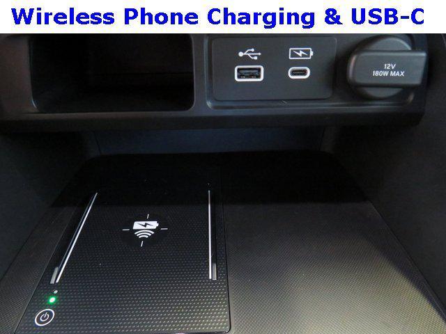 new 2025 Honda Pilot car, priced at $51,350