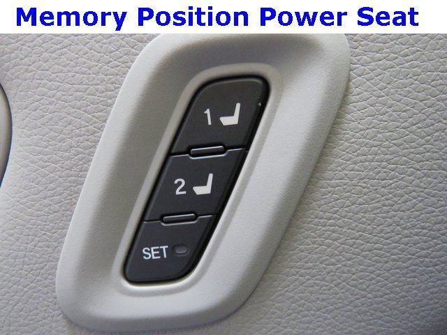 new 2025 Honda Pilot car, priced at $45,450