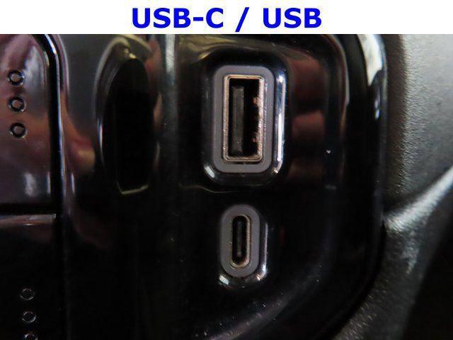 used 2023 Chevrolet Silverado 1500 car, priced at $32,000