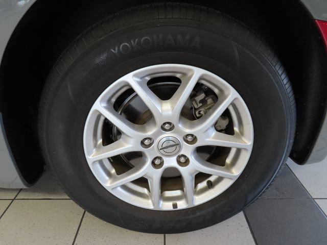 used 2022 Chrysler Pacifica car, priced at $19,936