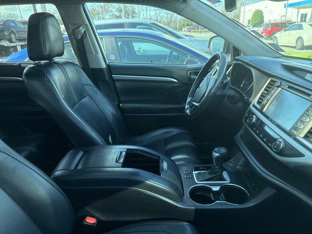 used 2018 Toyota Highlander car, priced at $15,500