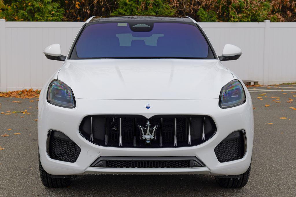 new 2025 Maserati Grecale car, priced at $81,077