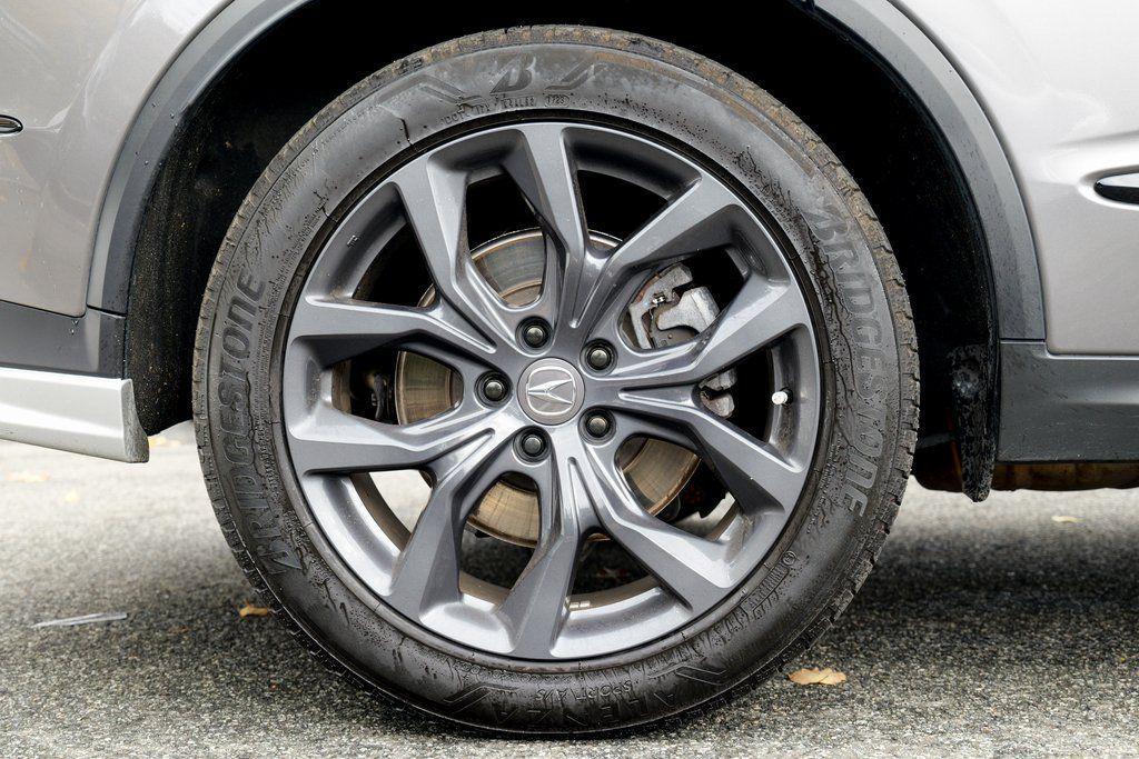 used 2024 Acura MDX car, priced at $41,625