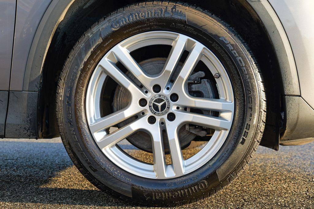 used 2021 Mercedes-Benz GLA 250 car, priced at $22,475