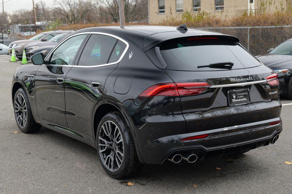 new 2025 Maserati Grecale car, priced at $80,069
