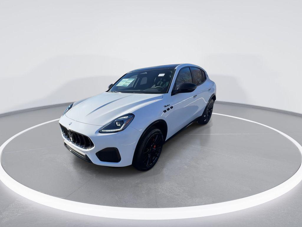 new 2025 Maserati Grecale car, priced at $73,710