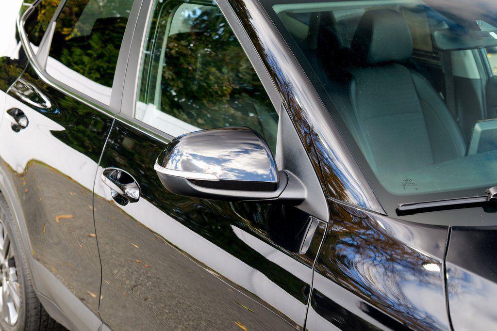 used 2023 Kia Seltos car, priced at $18,260