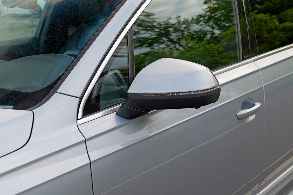 used 2025 Audi Q7 car, priced at $52,995