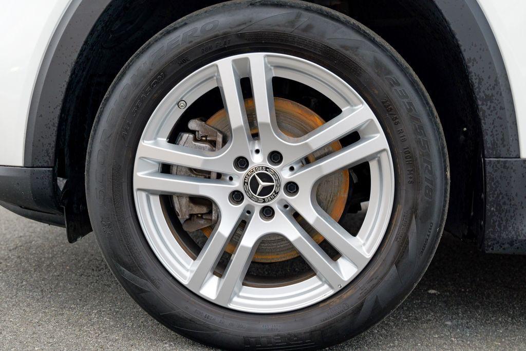 used 2021 Mercedes-Benz GLB 250 car, priced at $18,699