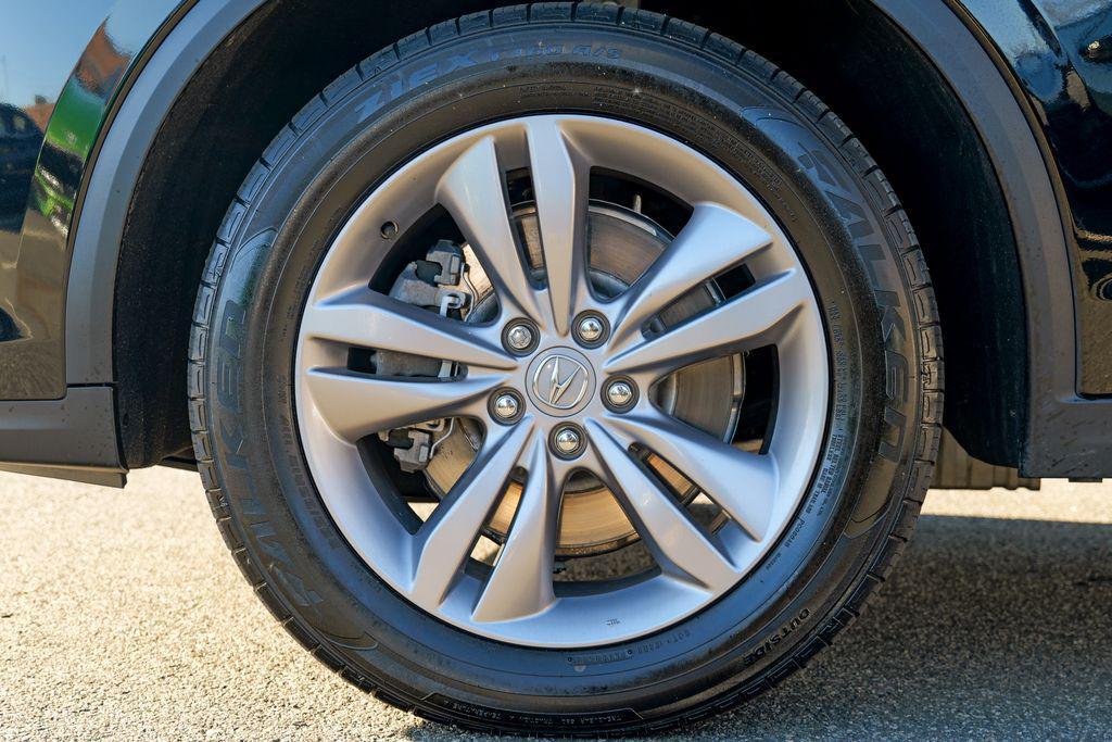 used 2023 Acura MDX car, priced at $38,427