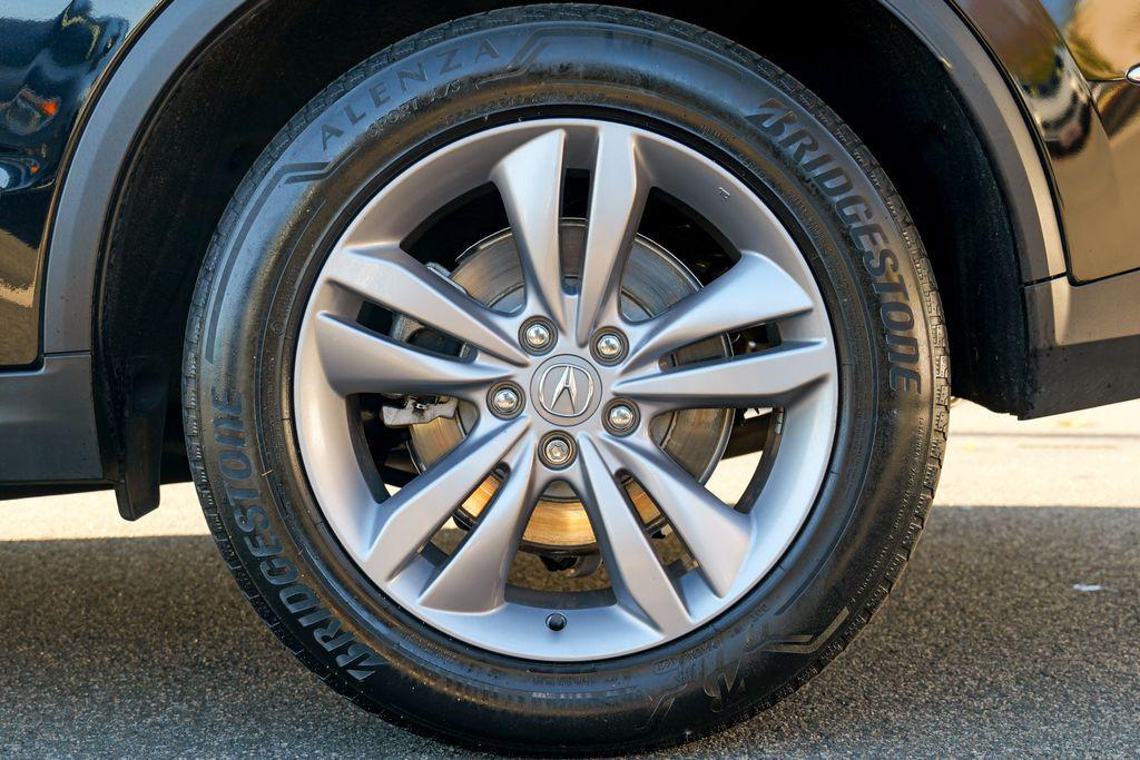 used 2023 Acura MDX car, priced at $38,427