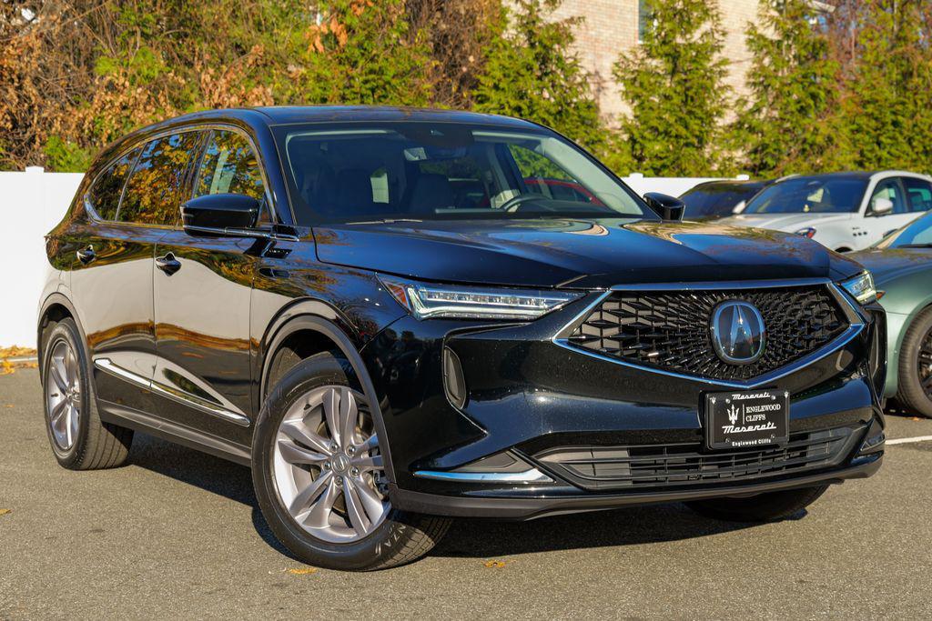used 2023 Acura MDX car, priced at $38,427