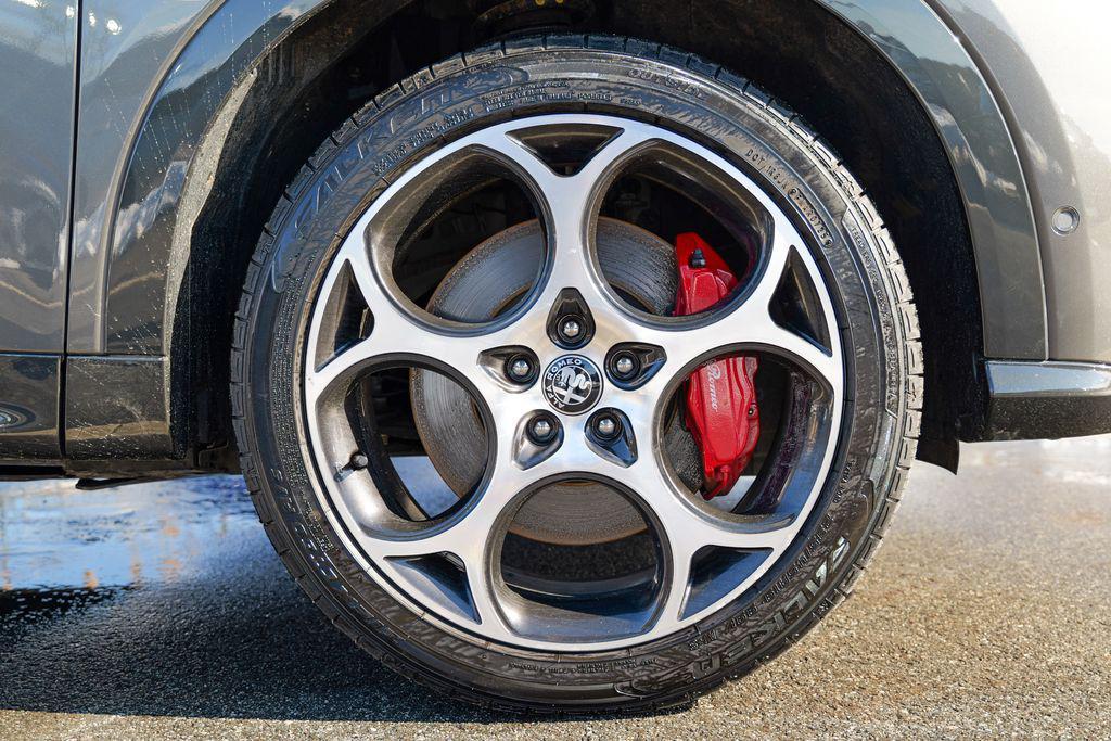 used 2024 Alfa Romeo Tonale car, priced at $24,339