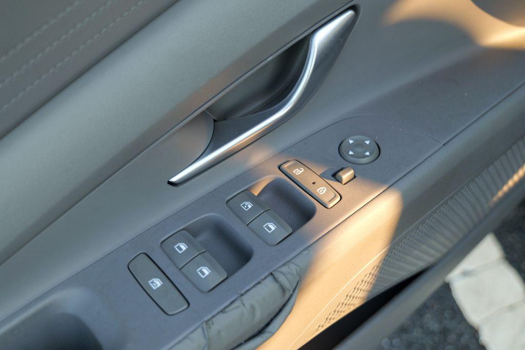 used 2021 Hyundai Elantra car, priced at $14,402