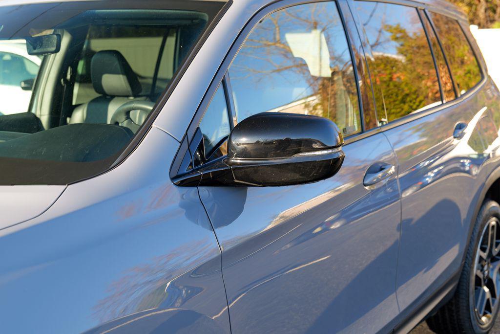 used 2022 Honda Passport car, priced at $30,369