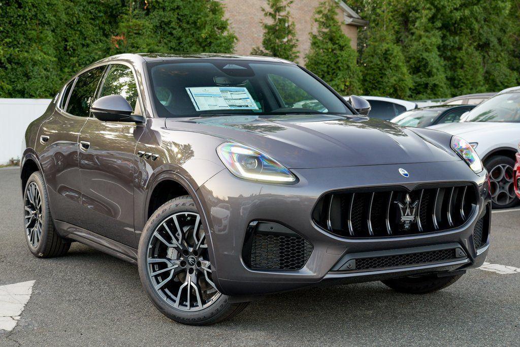 new 2025 Maserati Grecale car, priced at $80,069