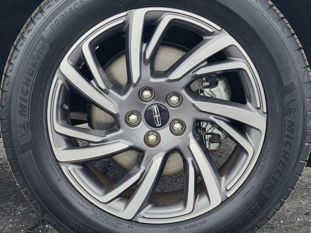 used 2024 Lincoln Corsair car, priced at $35,888