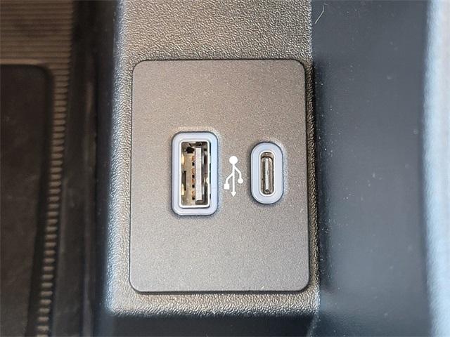 used 2022 Ford Edge car, priced at $24,088