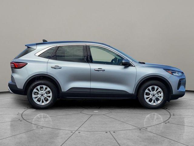 used 2023 Ford Escape car, priced at $25,888