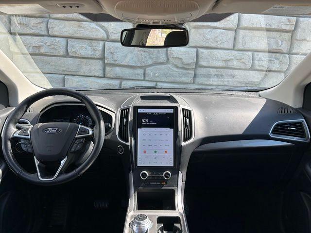 used 2024 Ford Edge car, priced at $28,888