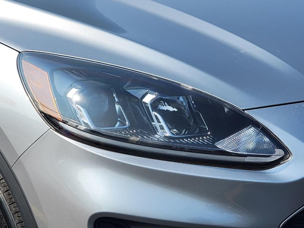 used 2022 Ford Escape car, priced at $18,888