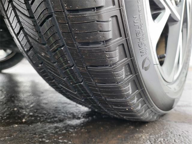 used 2024 Lincoln Nautilus car, priced at $45,888